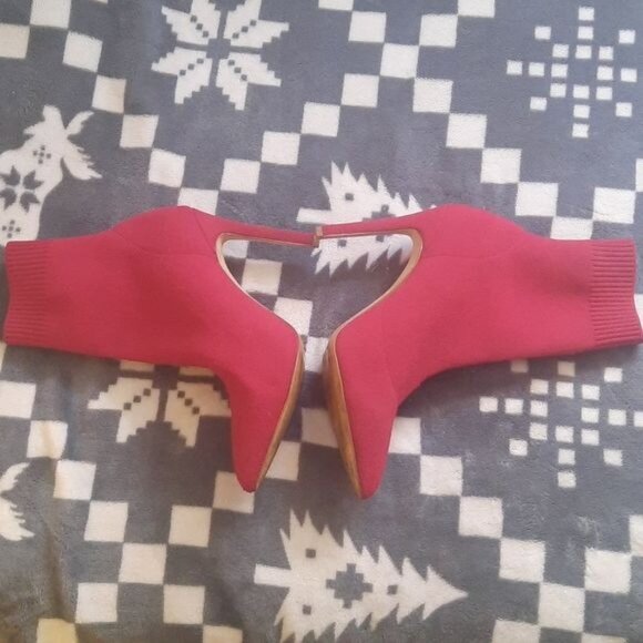 Aldo Red Pull On Sock 4 Inch Heel Booties Size 6.5 - Picture 1 of 9
